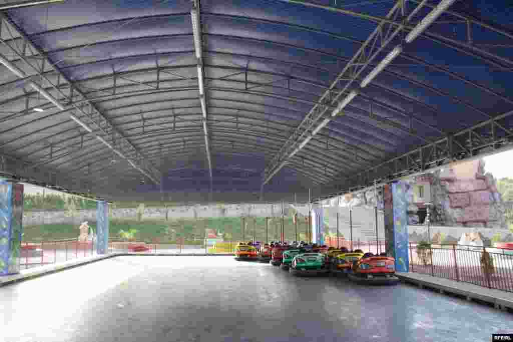 Бузургтарин тафреҳгоҳи атфол #70