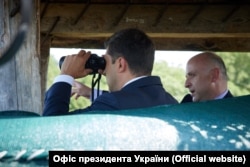 Володимир Зеленський на спостережному посту Абастумані на межі з тимчасово окупованою Абхазією (Грузія), 19 липня 2021 року