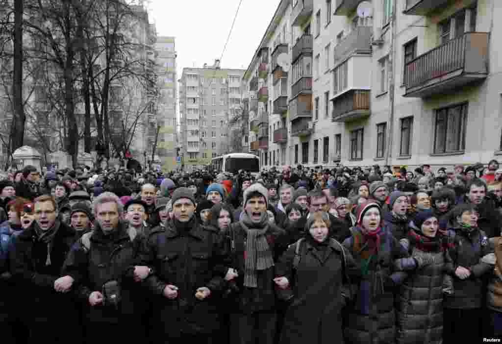 Протест у суда в Москве