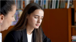 Eleva din Găgăuzia care a luat nota 10 din oficiu la trei examene de BAC, inclusiv la limba română