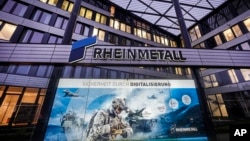 Sediul din Dusseldorf al companiei Rheinmetall, cel mai mare producător de armament din Germania.