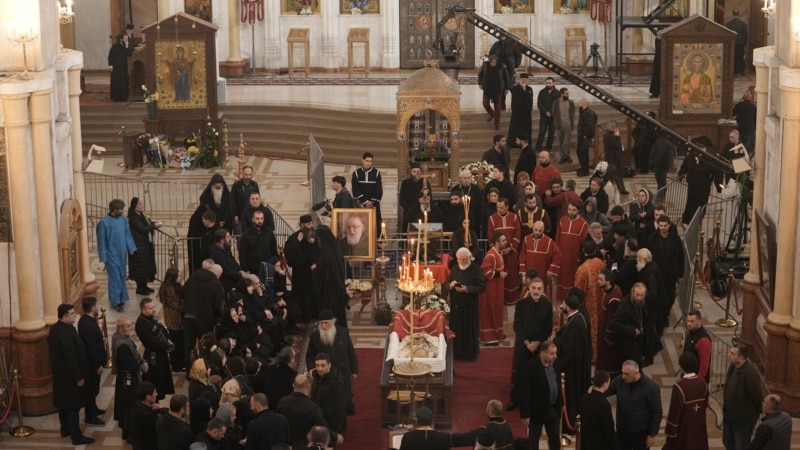 კათოლიკოს-პატრიარქ ილია მეორის დაკრძალვა - განახლებადი