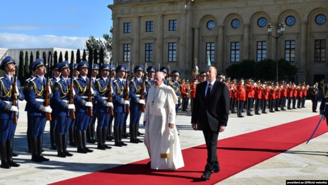 Predsednik Ilham Alijev i papa Franjo, Baku
