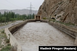 A view of the Golovnoi water intake facility from the Kyrgyz village of Kok-Tash