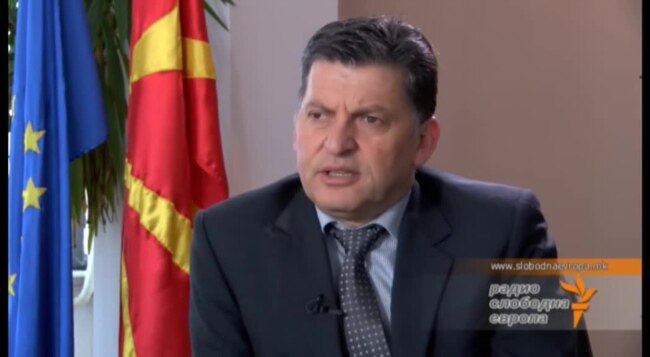 Изаири - Загадувањето ќе се решава со гасификацијата
