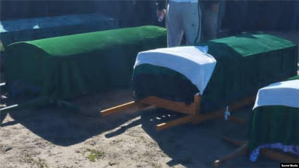 "Аз дуди ғализ ҷон бохтанд." Дафни 4 узви як оила дар Муъминобод