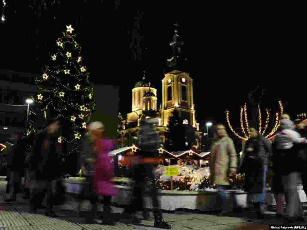 Sarajevo holiday market na Trgu Alije Izetbegovića