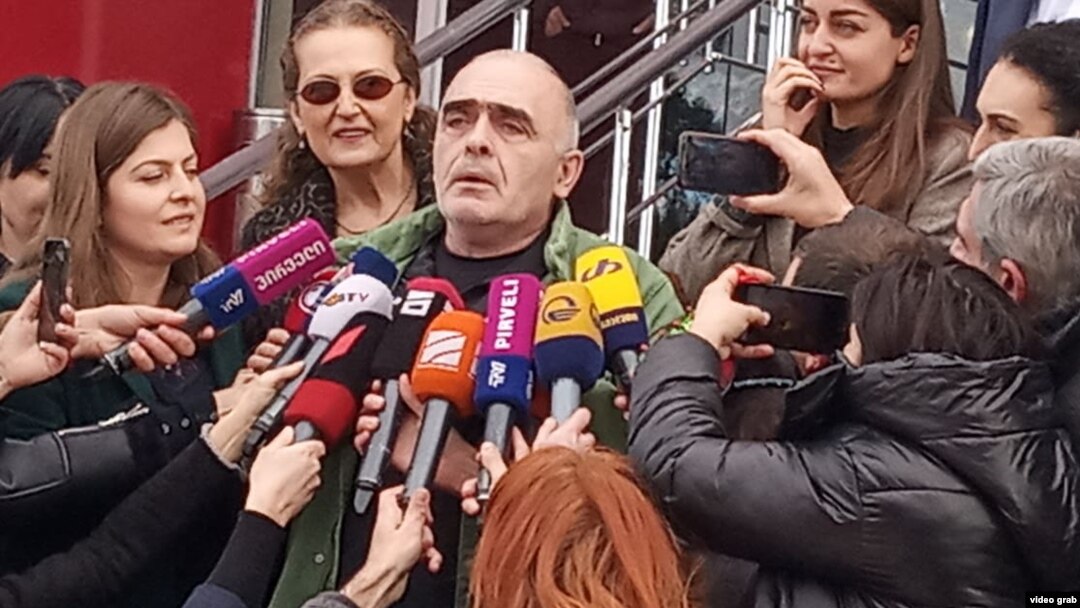 Важа Гаприндашвили