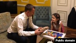 Iran- British Foreign Secretary Jeremy Hunt visiting family of Nazanin Zaghari-Ratcliffe, a British-Iranian citizen imprisoned in Iran on unproven charges of espionage. Nov. 10, 2018