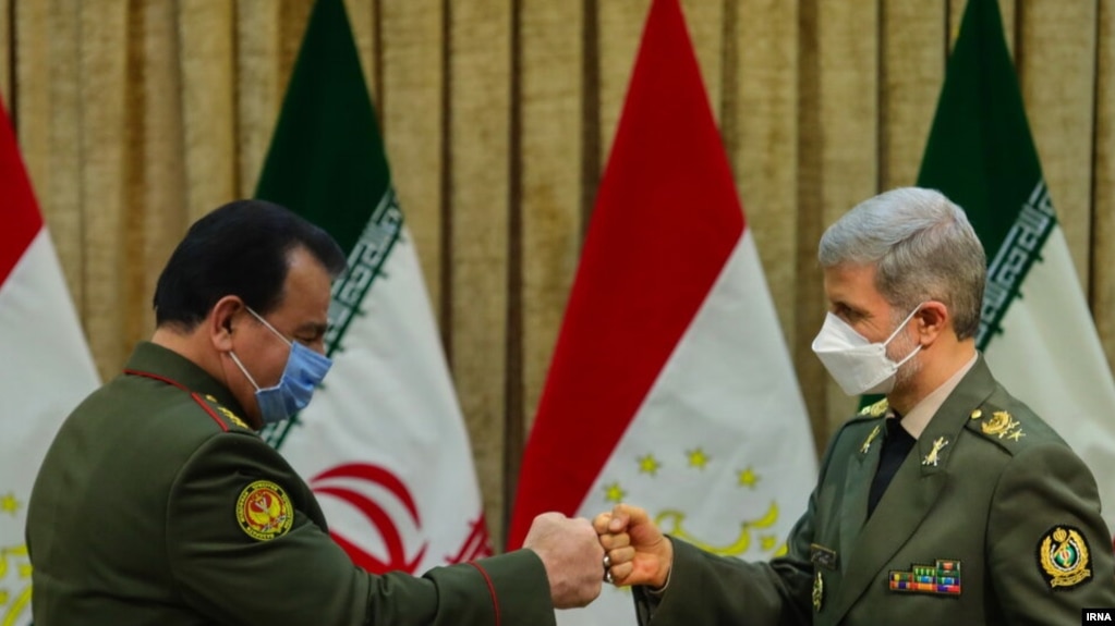 Министр обороны Таджикистана Шерали Мирзо в Тегеране, 8 апреля 2021 года