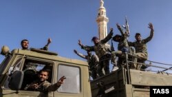 Пальмираны "Ислам мамлекети" террордук тобунан бошоткон Сирия армиясы. 