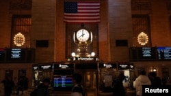 Ceasul gării Grand Central Terminal din New York indică ora 20:00 (ora de pe Coasta de Est), termenul prelungit stabilit de președintele SUA, Donald Trump, pentru ca Iranul să redeschidă Strâmtoarea Ormuz.
