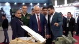 Министр обороны РФ Андрей Белоусов на выставке "Армия-2024", ставшей для него пока первой и последней