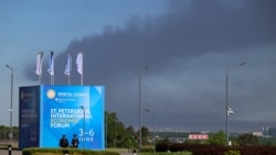Dronele ucrainene au lovit un terminal petrolier din Sankt Petersburg în ajunul Forumului Economic al lui Putin