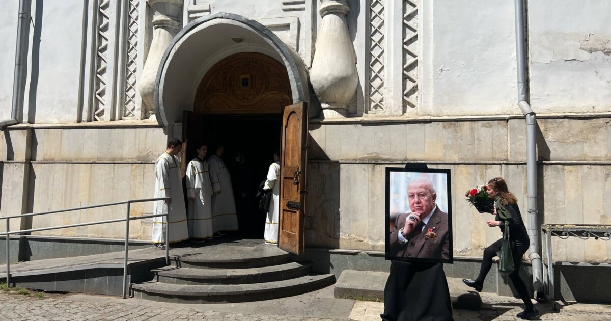 ზურაბ წერეთელი დიდუბის პანთეონში დაკრძალეს