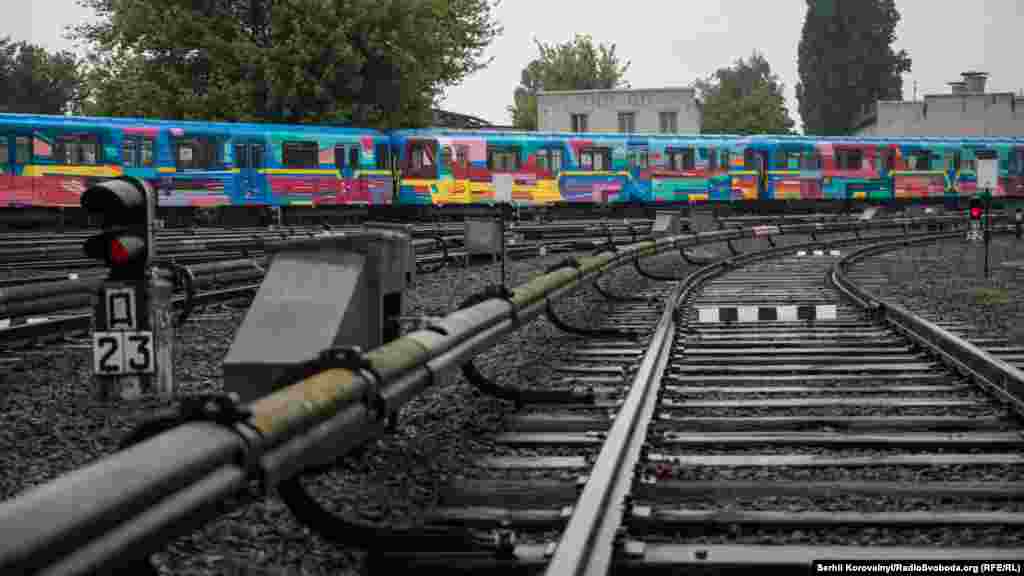 До кінця року у Київському метро можуть з&rsquo;явитися ще декілька поїздів, перетворених на арт-об&rsquo;єкти митцями зі світовим ім&rsquo;ям