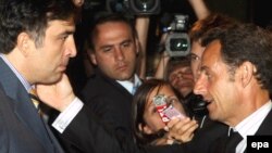 Sarkozi və Saakaşvili 2008-ci ilin 12 avqustunda 