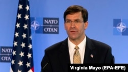 Ministrul american al apărării, Mark Esper la sediul NATO, Bruxelles, 26 iunie 2020. 