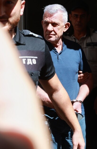 Обвиняемият като контрабандист Никола Николов Паскал остава за постоянно