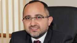 Əkrəm Həsənov: Qadağanlar başqa ölkələrdə də var...