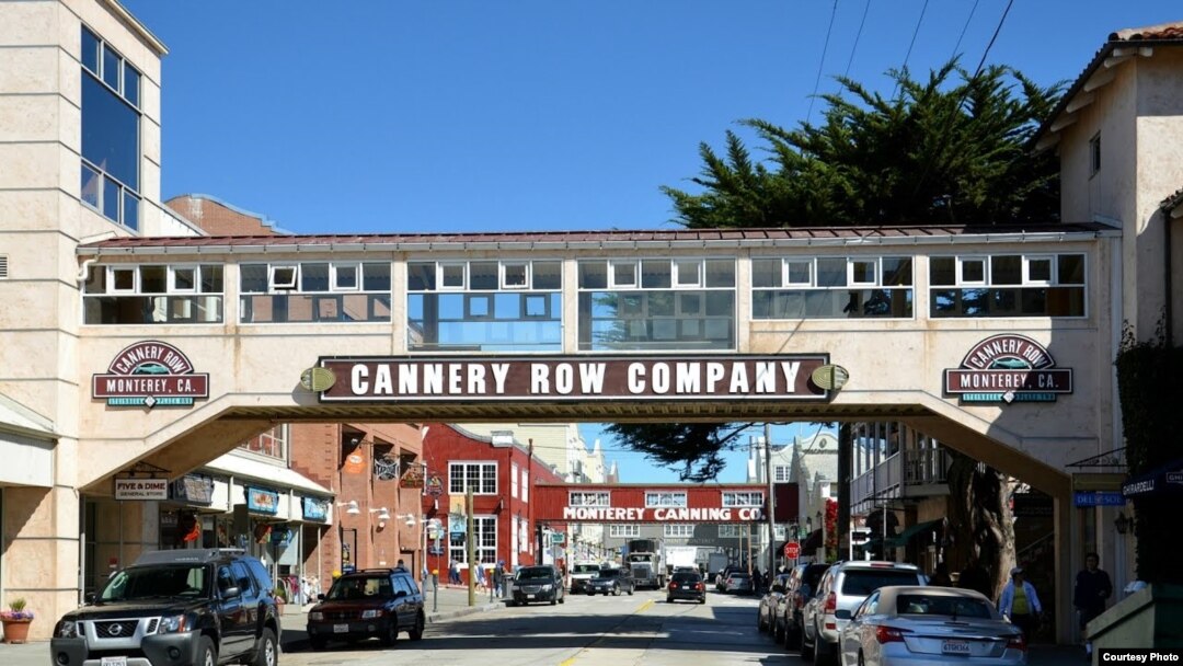 Улица Cannery Row. Монтерей, Калифорния