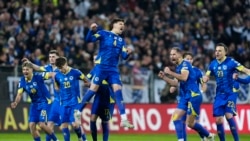 Razmjena sličica i 'ljubomorna' poruka iz Praga: 'Radije bih bio u Sarajevu nego u Las Vegasu' 