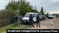 Российские силовики проводят обыск в Крыму, 2021 год