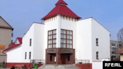 Мер Долини на Івано-Франківщині запевнив, що пошкоджених будівель після землетрусу не виявили