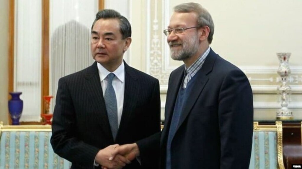 علی لاریجانی در دیدار با وانگ یی، وزیر خارجه چین