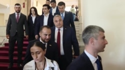 ԱԺ ընդդիմադիր երկու խմբակցություններն այսօր կգնան Մայր Աթոռ՝ Վեհափառի օրհնությունն ստանալու
