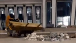 Diňle: Arkadag şäherindäki bir elektrik desgasynda dörän hadysada iki işçi şikeslendi
