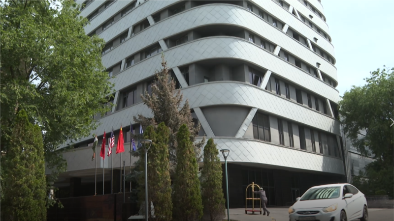 Алматыда Hilton франшизасымен жұмыс істеген компания қонақүй ғимаратын мемлекетке өткізуге келісті