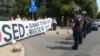 Protest ispred Sava centra u kom se održava međunarodni sastanak o izložbi "Expo 2027", Beograd, 10. juna 2025.