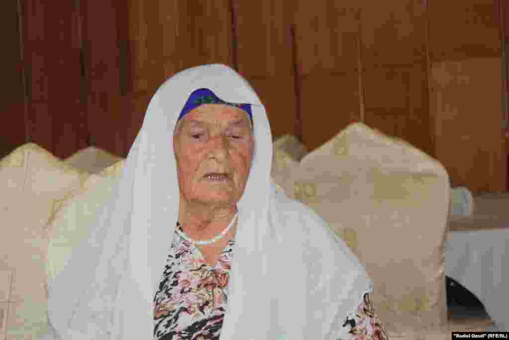  Ашурби Салимова, мать Якуба Салимова