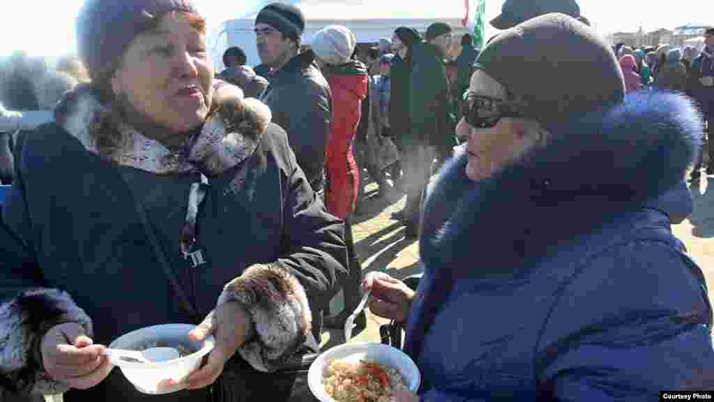 Казаннарга бушка бирелгән Нәүрүз пылавы хуш килә