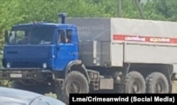 Росія перевозить пальне в окупованому Криму в транспорті «Аварійної служби» для обходу атак Сил оборони України, стверджує паблік «Крымский ветер», липень 2026 року