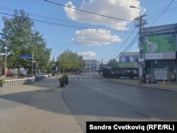 Rrugë të zbrazëta në Graçanicë.