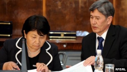 Шлюха әйелдің үйдегі порно видеосы