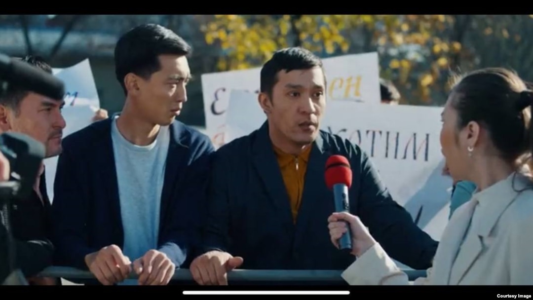 «Жалаңаш және көңілді» телешоуы