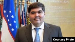 Бахтияр Гулямов, занимавший должность посла Узбекистана в США, 