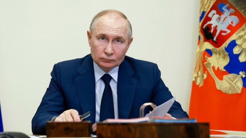 Путин: РФ развернет свои ракеты, если США разместят ракеты в ФРГ 