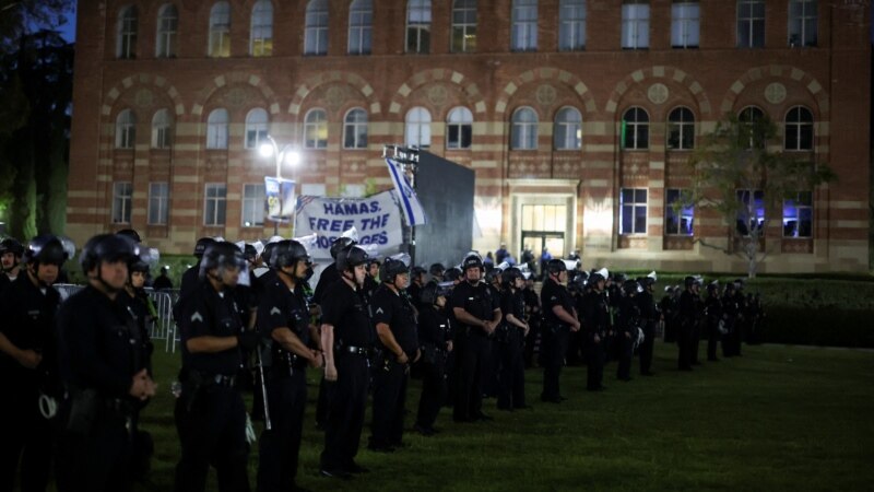 Policia urdhëron shpërndarjen e protestuesve pas përleshjeve në UCLA 