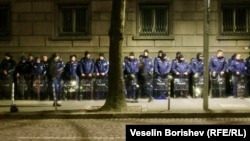 МВР този път се справи, но кабинетът падна. Какво стана след протеста