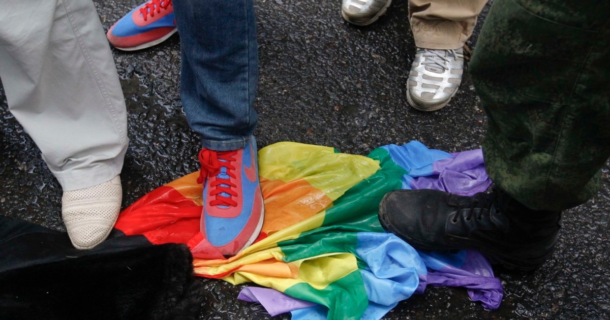 Қарт көршісі жыныстық қатынасқа түсуді қалайды.