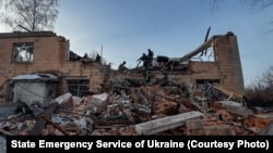 Через авіаудар значно пошкоджено дитячий садок, на момент удару в закладі нікого не було. Фото архівне 