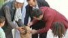 روغتیا وزارت: ٣ ميليونه افغان ماشومانو ته د ګوزڼ ضد واکسین تطبیقېږي