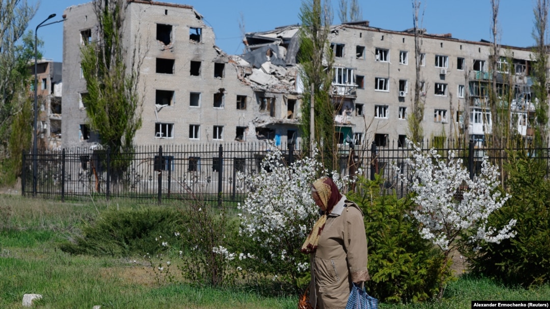Украинадагы орус армиясынын соккуларынан талкалаганган турак-жай