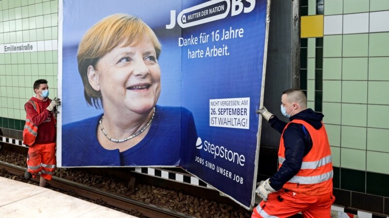 Меркел на проштално патување во Грција