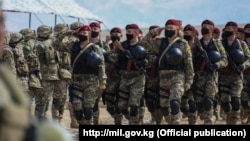 Кыргызстанские военнослужащие. 