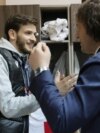 Футболист Хвича Кварацхелия и грузинский премьер Ираклий Кобахидзе в Ереване, 20 марта 